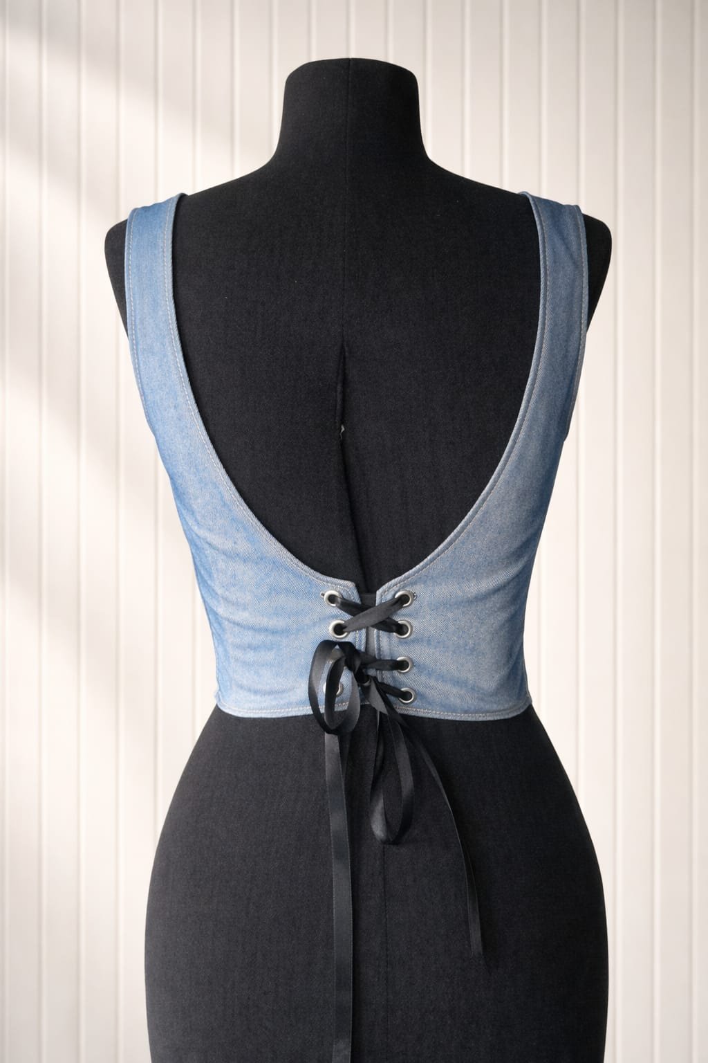 Corset Icono | Jean con espalda regulable - Imagen 2